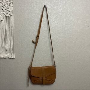 Shiraleah Chicago Tan Purse leather crossbody bag